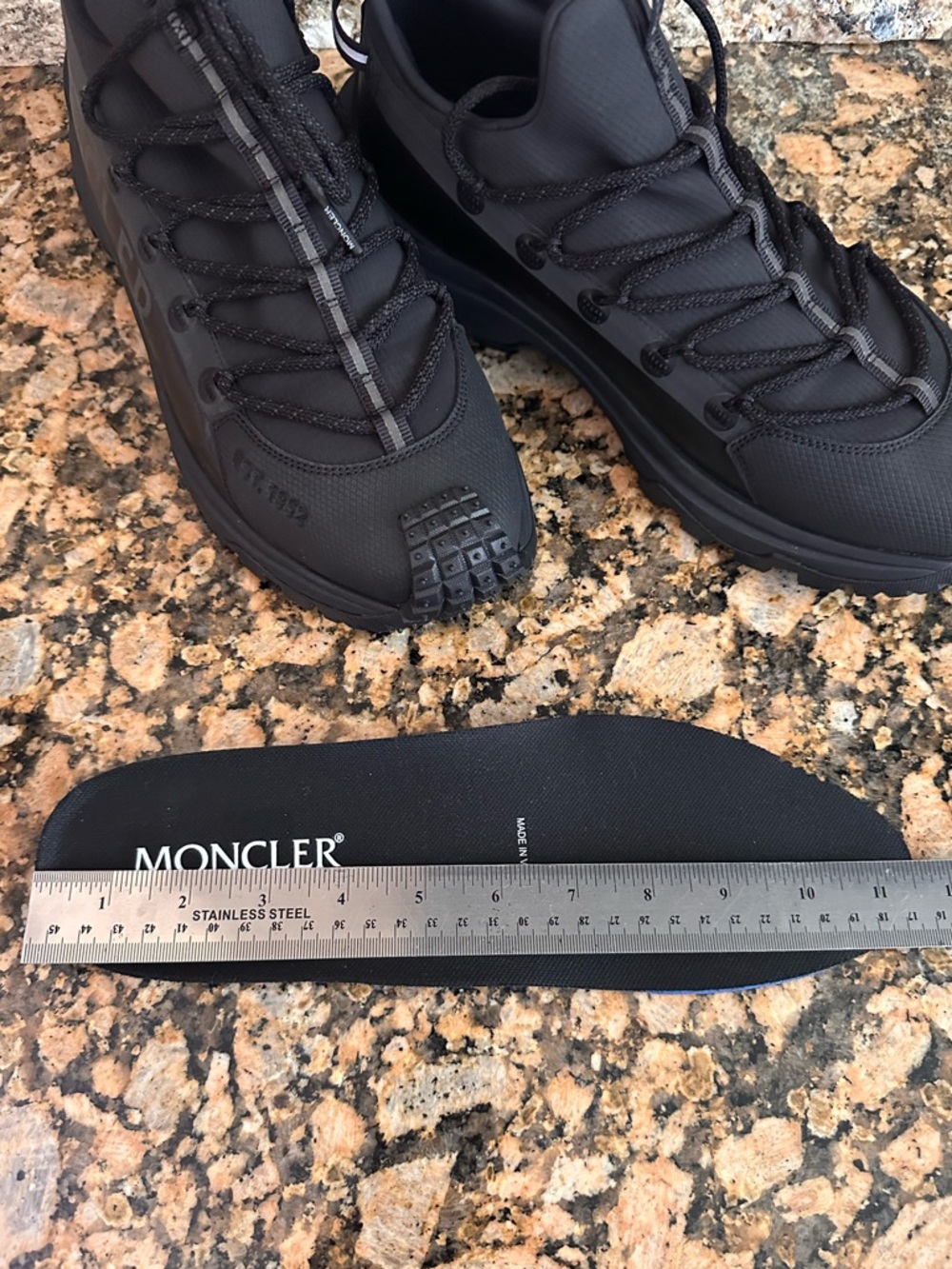 Moncler
Trailgrip Lite 2 Sneakers - Picture 14 of 15